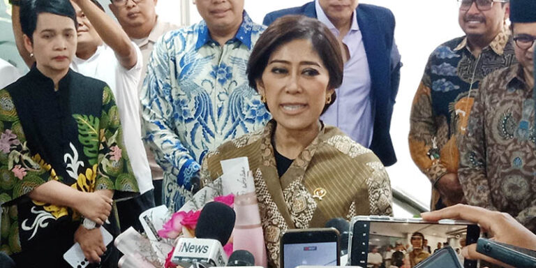 987708_12454021102024_Meutya_Hafid_Menteri_Komunikasi_dan_Digital,_RMOL