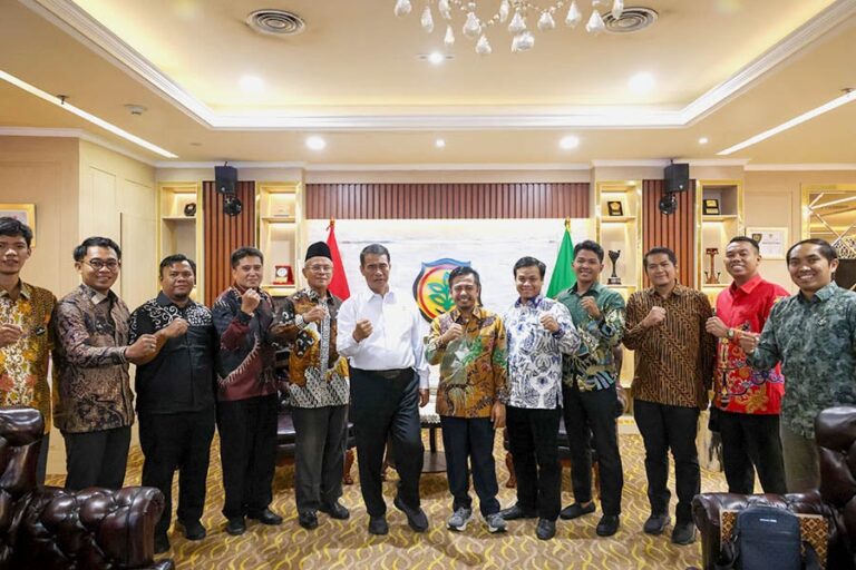 Gambar-WhatsApp-2025-11-06-pukul-17.16.14_5fe23ff5