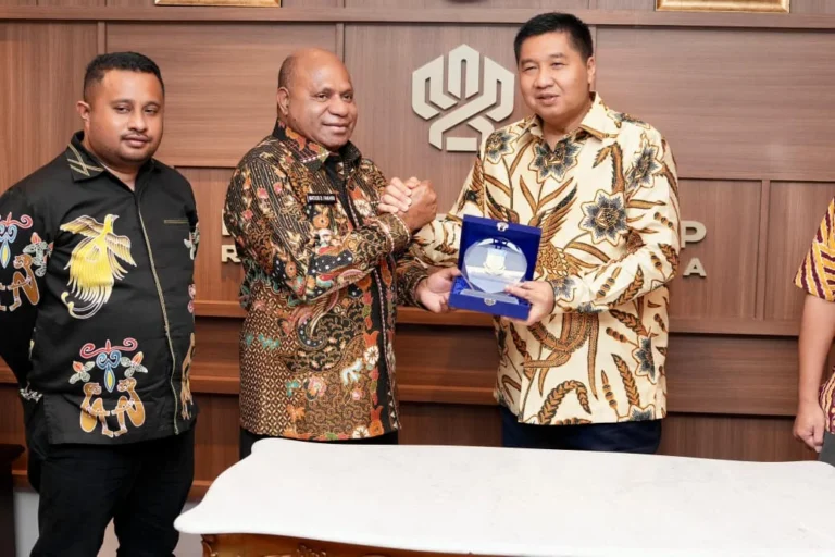 rumah-papua