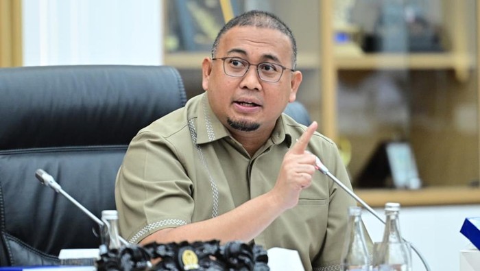 wakil-ketua-komisi-vi-dpr-ri-andre-rosiade-1756197303386_169