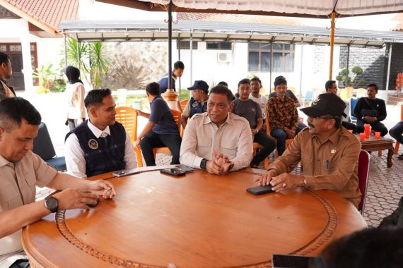 kepala-regional-sppg-badan-gizi-nasional-bgn-aceh-mustafa-ba-xov6