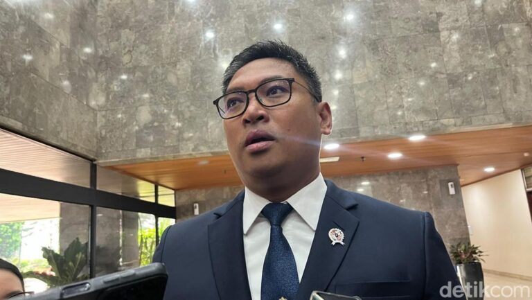 wakil-menteri-pertanian-sudaryono-1750135878763_169