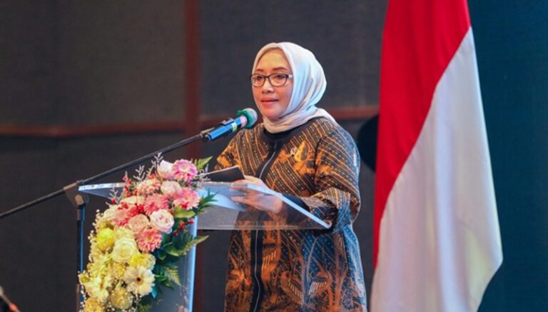 usai-ledakan-di-sman-72-menteri-pppa-minta-perkuat-sistem-perlindungan-anak-08112025-201134