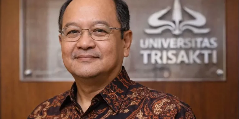 Guru-Besar-Universitas-Trisakti-Trubus-Rahardiansah-3297187994
