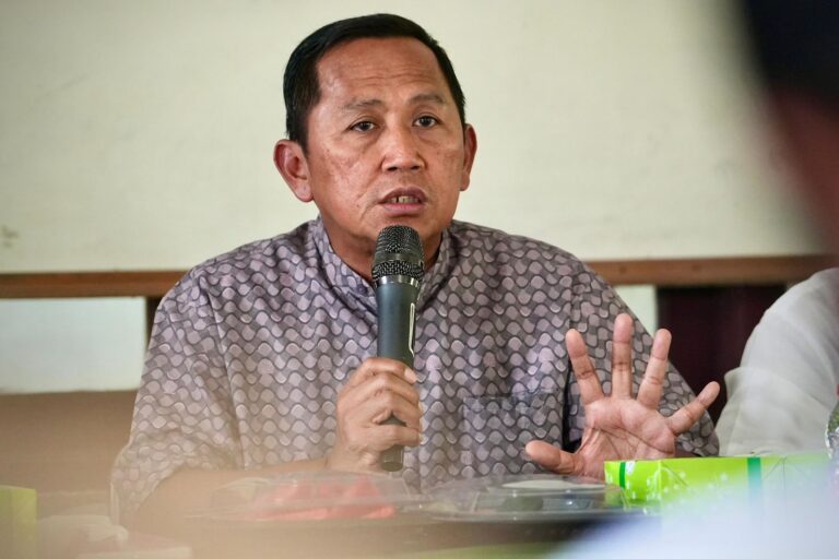 kemenkop-tekankan-pentingnya-sistem-data-terintegrasi-dalam-kopdes-merah-putih-14092025-201143