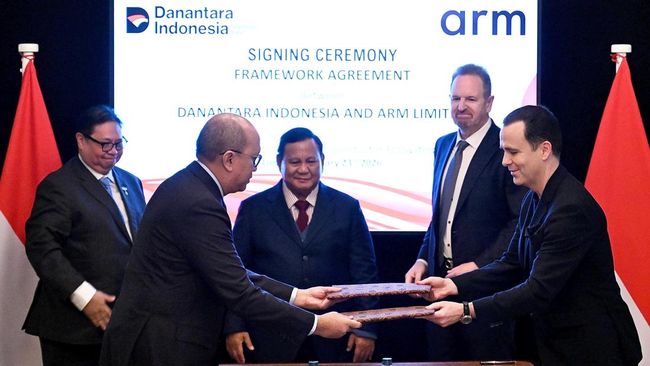 presiden-prabowo-subianto-menyaksikan-penandatanganan-perjanjian-kerangka-kerja-antara-badan-pengelola-investasi-danantara-ind-1771889364443_169
