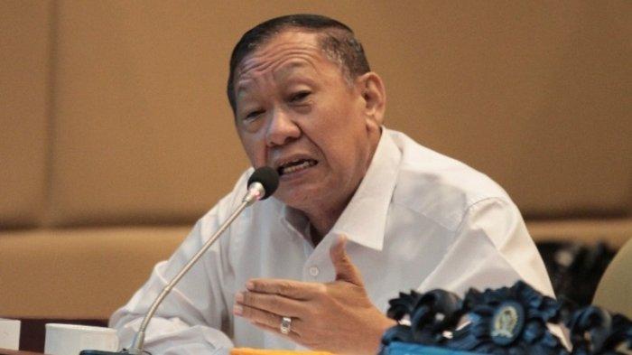 Anggota-Komisi-V-DPR-RI-Hamka-B-Kady-888 (1)