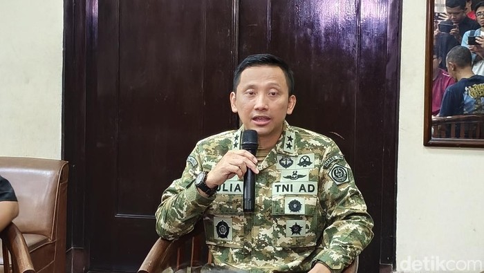 Kapuspen-TNI-Mayjen-Aulia