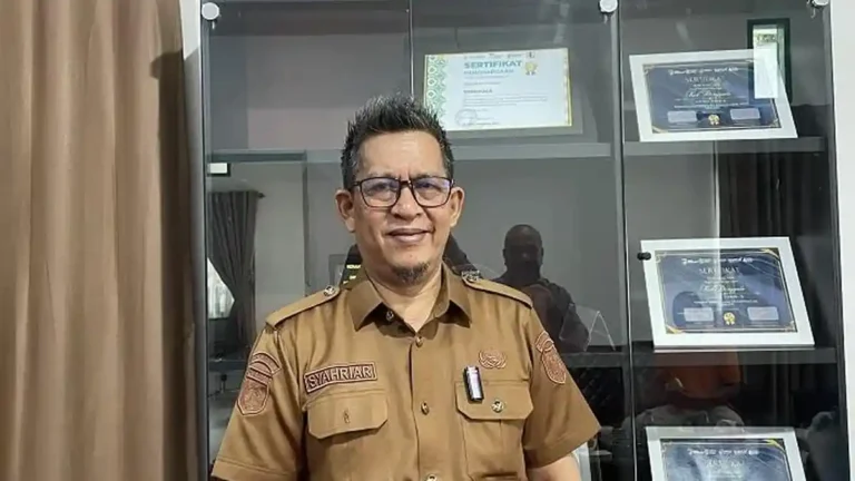 dr-Syahriar-Resmi-Pimpin-Dinas-Kesehatan-Sulteng-dan-RSUD-Undata-Palu