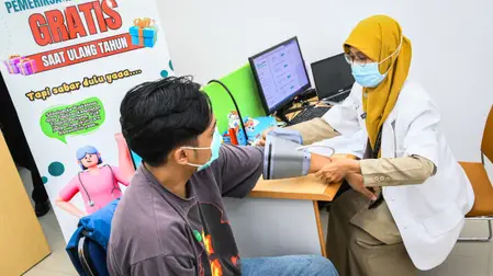 large-program-cek-kesehatan-gratis-ckg-resmi-dimulai-simak-berikut-cara-daftarnya-PnCPvBGsSR (1)