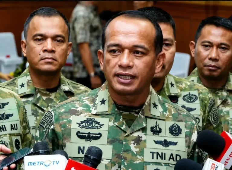 Kepala-Pusat-Penerangan-Kapuspen-TNI-Brigjen-Muhammad-Nas-membantah-kabar-yang-menyebut-sejum