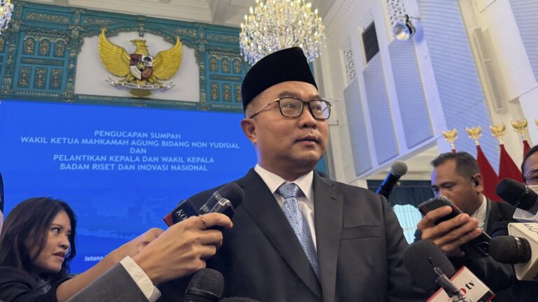 kepala-brin-arif-satria-evadetikcom-1762767232332 (1)