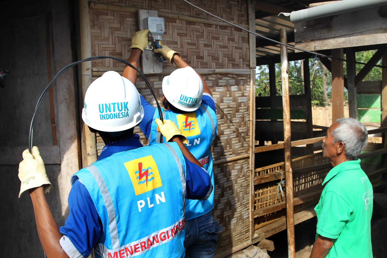 program-listrik-desa-2