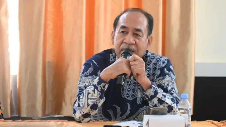 Ketua-Komisi-VIII-DPR-RI-Ashabul-Kahfi-Djamal-1