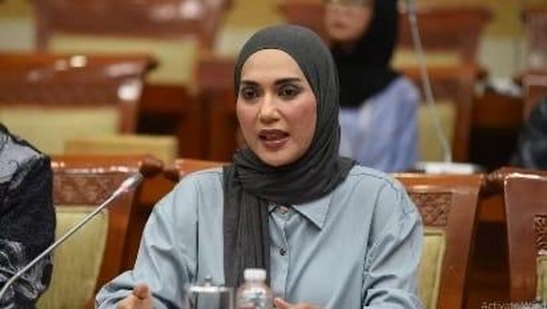 wakil-ketua-komisi-iii-dpr-ri-sari-yuliati-1754054130580_169
