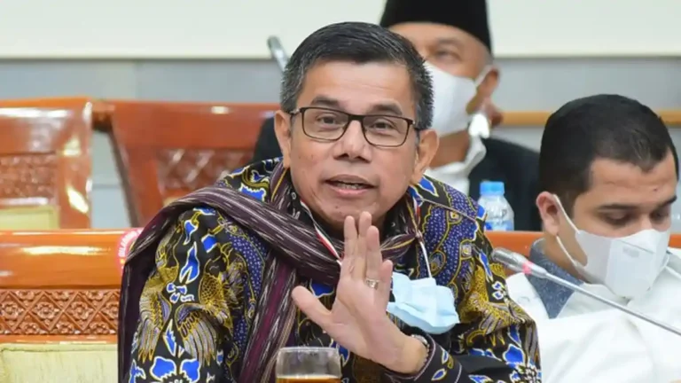 Anggota-Komisi-III-DPR-RI-Hinca-Panjaitan-XIII