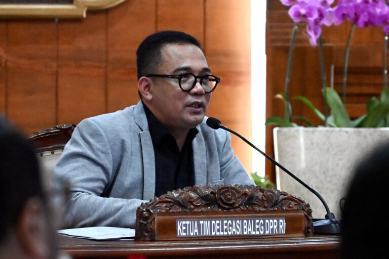jadi-atensi-presiden-baleg-dpr-segera-rampungkan-ruu-pprt-20062025-210748