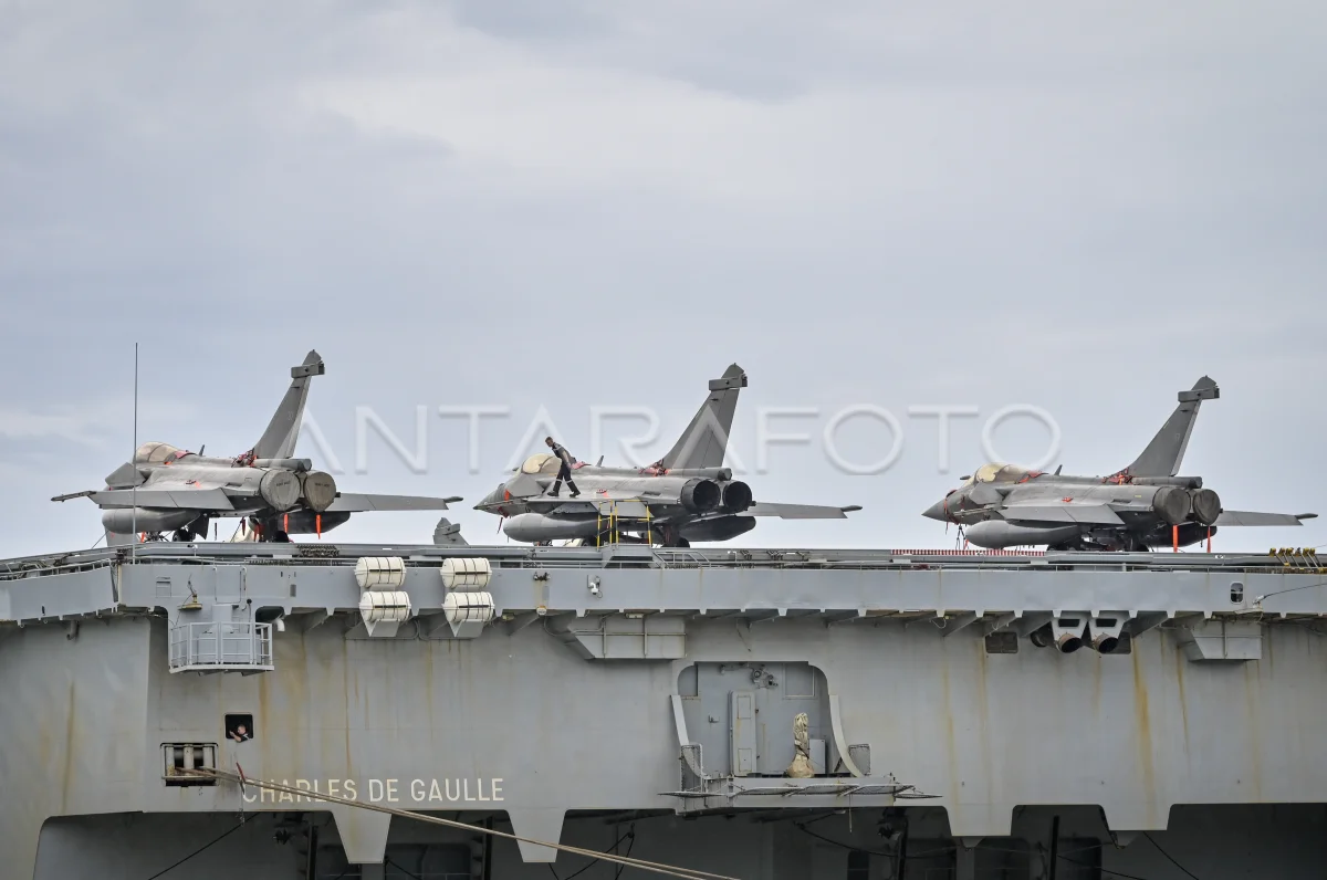 pesawat-jet-tempur-rafale-tiba-di-lombok-1g936-dom